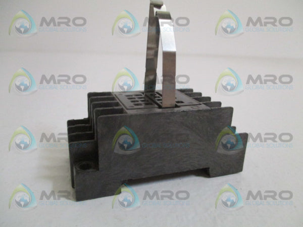 FUJI ELECTRIC TP58X RELAY SOCKET BASE UNMP