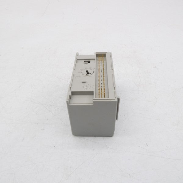 ALLEN BRADLEY 1794-IA16 SER. A 120VAC REV. A01 NSMP