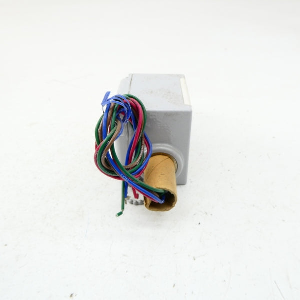 ITT 100P42C6A 125/250VAC 11A 15-150PSI NSNP