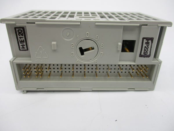 ALLEN BRADLEY 1794-0A8I SER. A 120VAC 4A UNMP