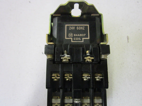 ALLEN BRADLEY 700-N800A24 SER. C CONTROL RELAY UNMP