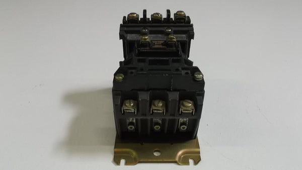 ALLEN BRADLEY RELAY 500F-BOH930 SERIES A UNMP