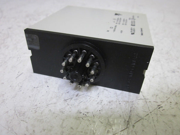 CARLO GAVAZZI ST 119 115 TEMPERATURE LEVEL RELAY 115V UNMP