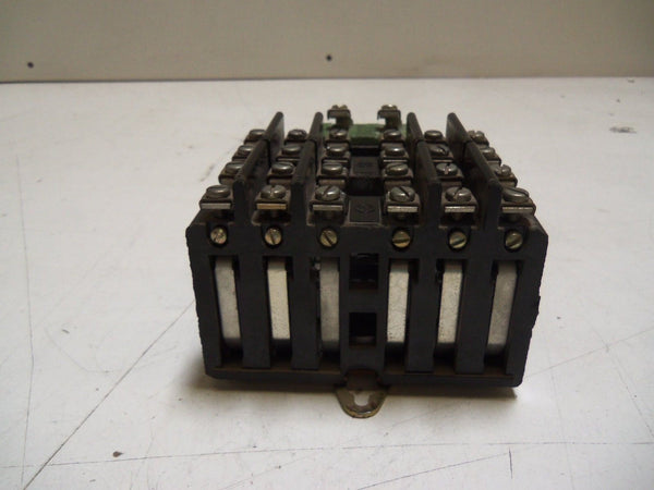 GENERAL ELECTRIC 2810A14EE202 OVERLOAD RELAY UNMP