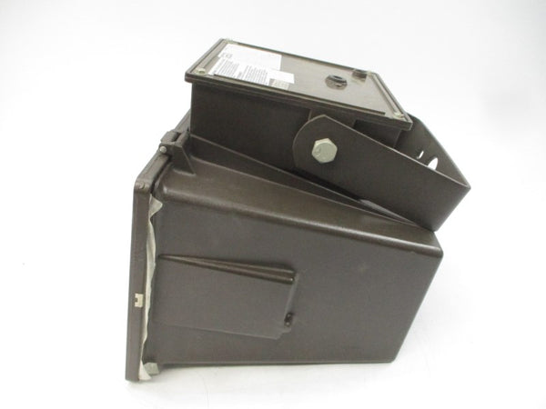HUBBELL MHS-0400S-268 277V 3.8A NSNP