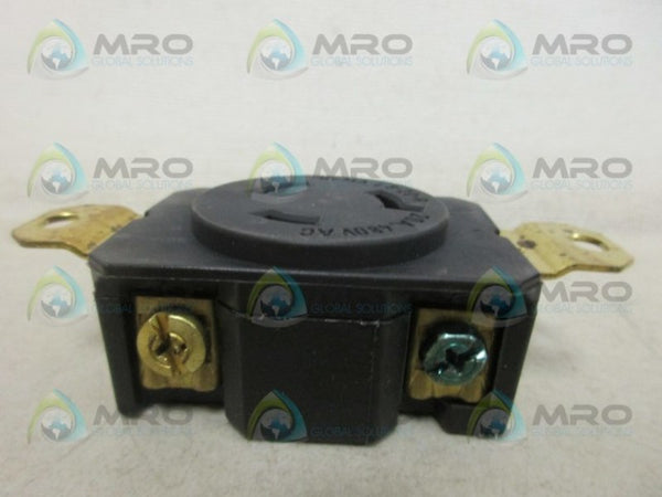 PASS & SEYMOUR L820-R RECEPTACLE NSNP