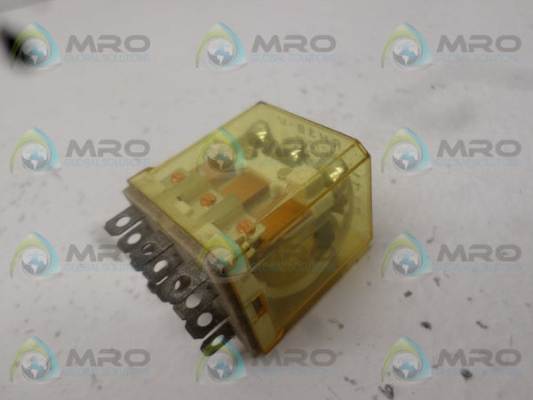 IDEC RH3B-U RELAY 120VAC  UNMP