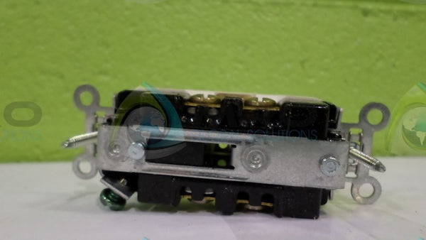 PASS & SEYMOUR 5262-W DUPLEX RECEPTACLE NSMP