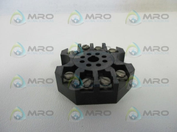 CUSTOM CONNECTORS RB08-PC RELAY SOCKET  UNMP