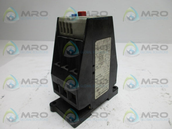 SIEMENS OLR0560 OVERLOAD RELAY 3.5-5.6A (AS PICTURED)  UNMP