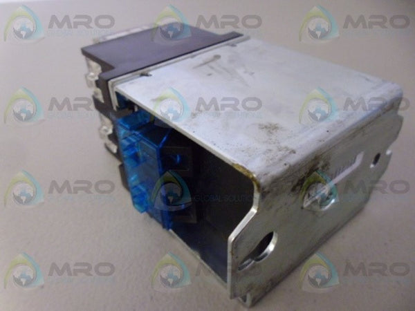 ALLEN BRADLEY 700DC-P400Z24 SER. D CONTROL RELAY UNMP