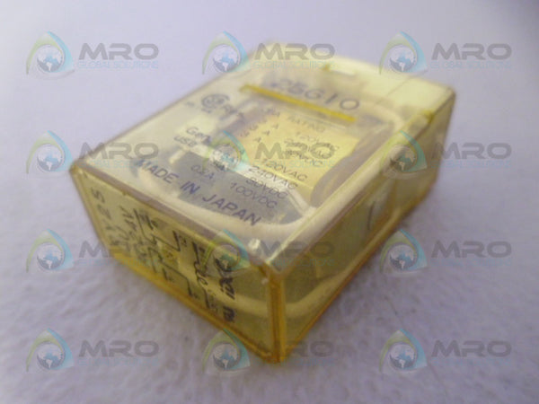 IDEC RY2S-U RELAY 24VAC  UNMP