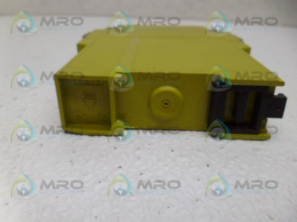 PILZ PNOZX2.8P24VACDC3n/o1n/c 777301 SAFETY RELAY UNMP