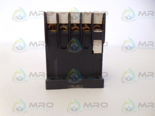 TELEMECANIQUE CA4KN22BW3 CONTROL RELAY UNMP