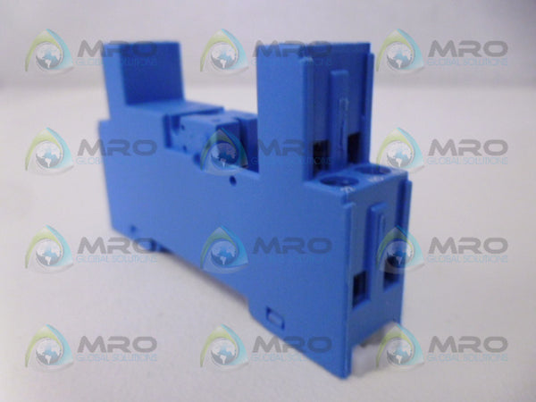 FINDER 95.85.3 RELAY SOCKET 10/12A 300/150VAC NSNP