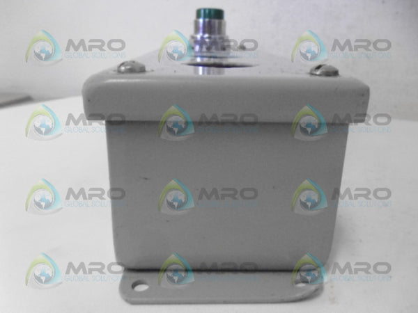 HUBBELL PB-4 PUSHBUTTON ENCLOSURE (AS PICTURED) UNMP