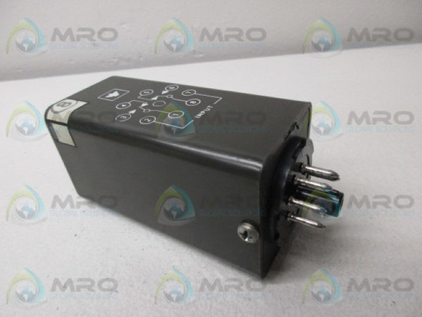 EAGLE SIGNAL CG913A3 TIME DELAY RELAY 0-30 SEC.  NSNP