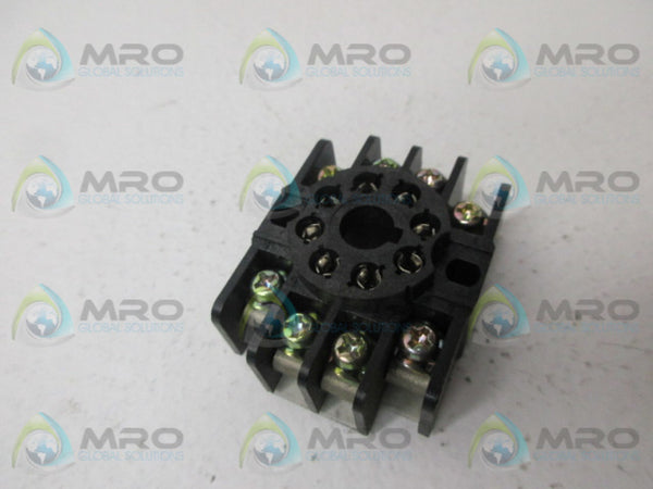 FUJI ELECTRIC TP38S RELAY BASE SOCKET  NSNP