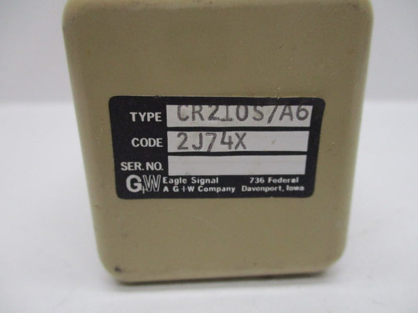 EAGLE SIGNAL CR210S7A6-2J74X RELAY 120V 50/60HZ 10AMP UNMP