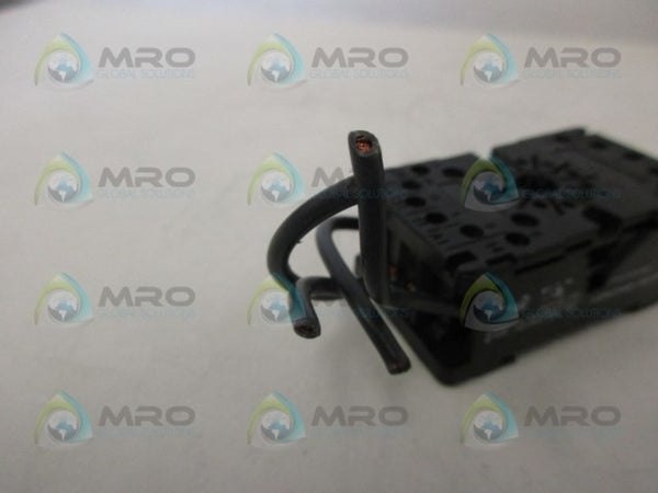 ALLEN BRADLEY 700-HN101 SER.B RELAY SOCKET BASE UNMP