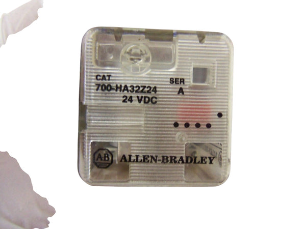 ALLEN BRADLEY 700-HA32Z24 SER. A RELAY 24VDC UNMP
