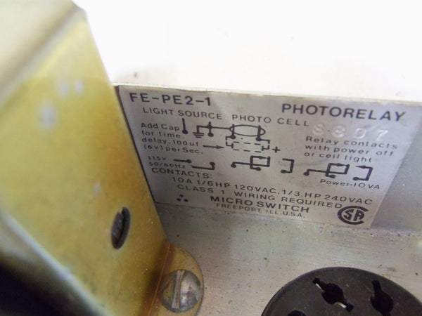 MICROSWITCH FE-PE2-1 PHOTOELECTRIC RELAY UNMP
