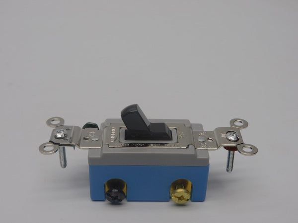 HUBBELL HBL1203 120-277VAC 15A NSMP