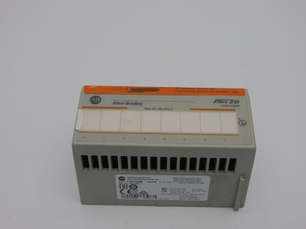 ALLEN BRADLEY 1794-OW8 SER. A 5-30VDC 2A NSNP
