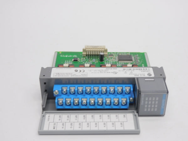 ALLEN BRADLEY 1746-OB16 SER. D REV. B 10-50VDC 0.5A NSNP