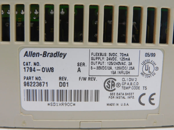 ALLEN BRADLEY 1794-OW8 SER. A REV. D01 125/240VAC 15A NSNP