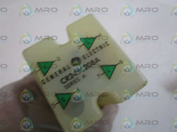 GENERAL ELECTRIC RELAY MODULE CR245L208A SER. A UNMP