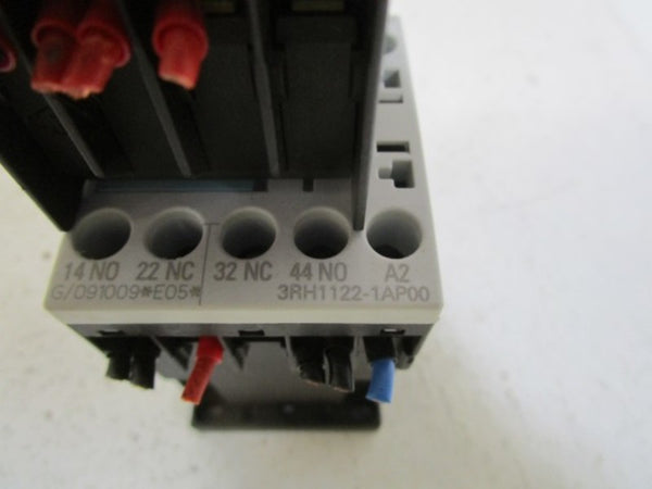 SIEMENS CONTROL RELAY 3RH1122-1AP00 W/ 3RH1911-1FA40 UNMP
