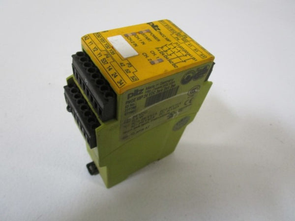 PILZ SAFETY RELAY PNOZ X8P 24 VDC 3n/o 2n/c 2so UNMP