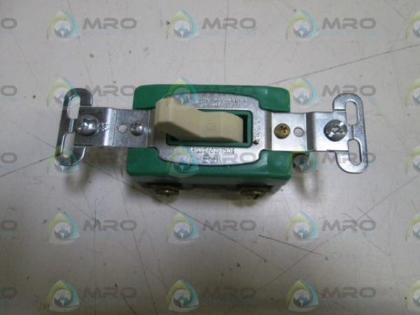 PASS & SEYMOUR DOUBLE POLE SWITCH 30AC2-I NSMP