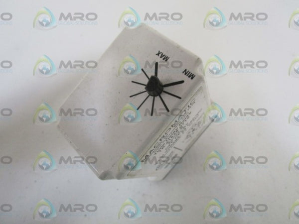 MACROMATIC TR-51628-07T9 TIME DELAY RELAY 0.3-30SEC 24VAC/DC UNMP