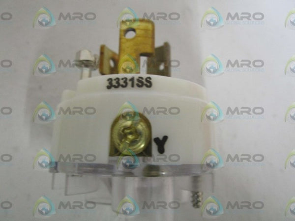PASS & SEYMOUR LEGRAND 3331-SS TURNLOK PLUG NSMP