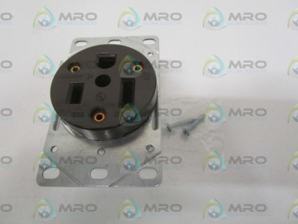PASS & SEYMOUR LEGRAND 3803 POWER RECEPTACLE NSMP