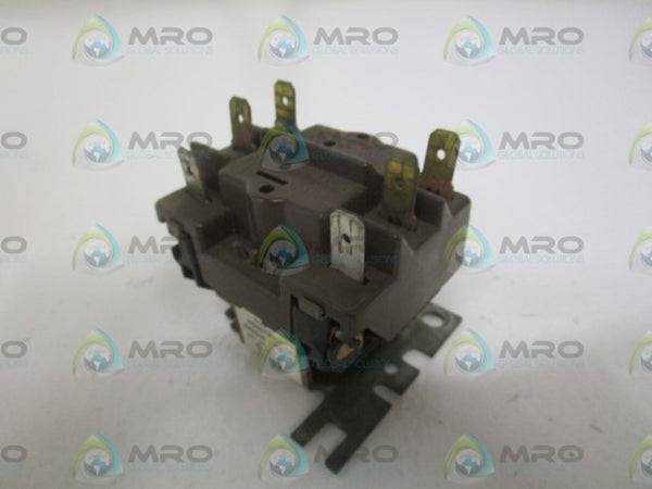 HONEYWELL R8222M 1089 SWITCH RELAY UNMP