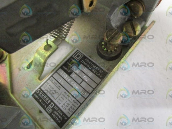 SQUARE D 9050-80-24D SER.C PNEUMATIC TIMING RELAY (AS PICTURED) UNMP