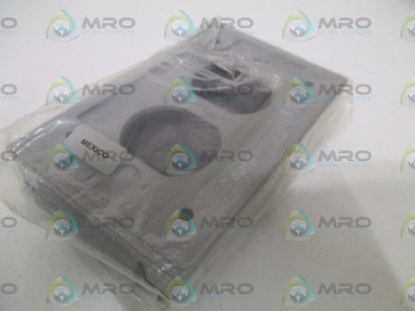 HUBBELL FCLA DUPLEX RECEPTACLE NSNP