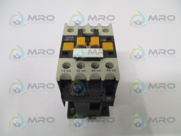 SHAMROCK CONTROLS TCA2-DN31-B7 CONTROL RELAY 24V NSNP