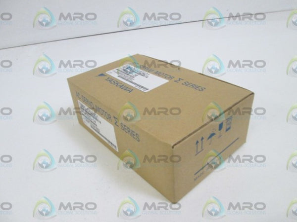 YASKAWA AC SERVO MOTOR SGMAS-04A2A21 NSMP