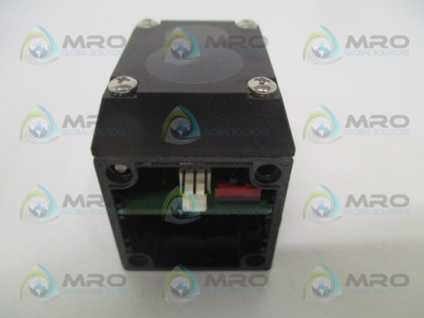 PEPPERL+FUCHS MPD6HD PHOTOELECTRIC DIFFUSE SENSOR UNMP