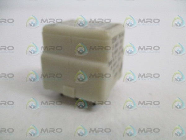 OPCON 8526A9001 RELAY OUTPUT MODULE UNMP