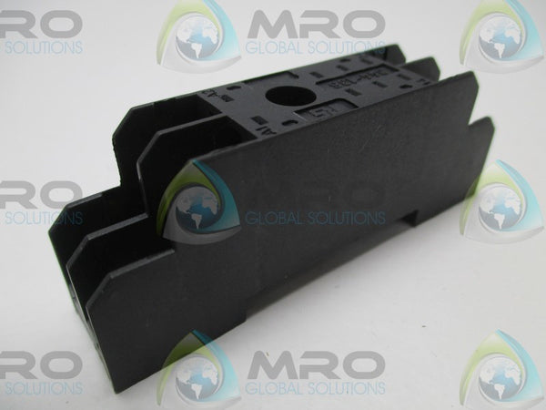 RS 344-136 SOCKET RELAY  NSNP