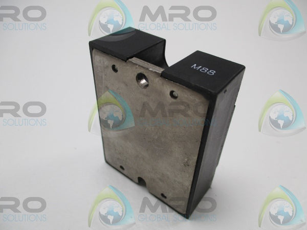 CRYDOM D4D12 SOLID STATE RELAY  UNMP