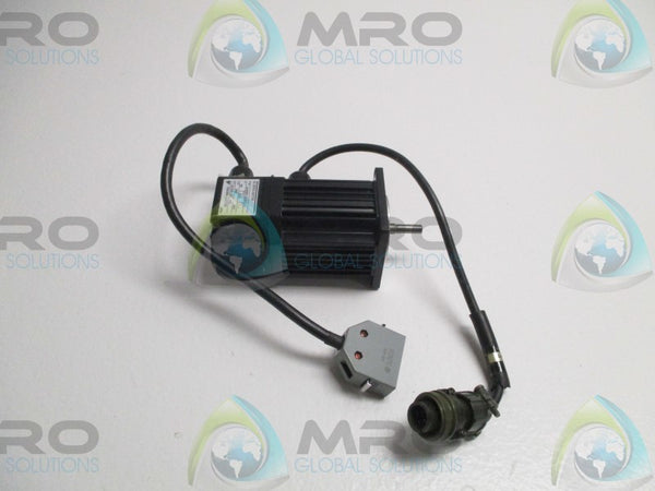 YASKAWA USAREM-01DSW13 AC SERVO MOTOR RPM:3000 UNMP