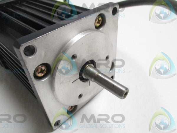 YASKAWA USAREM-01DSW13 AC SERVO MOTOR RPM:3000 UNMP
