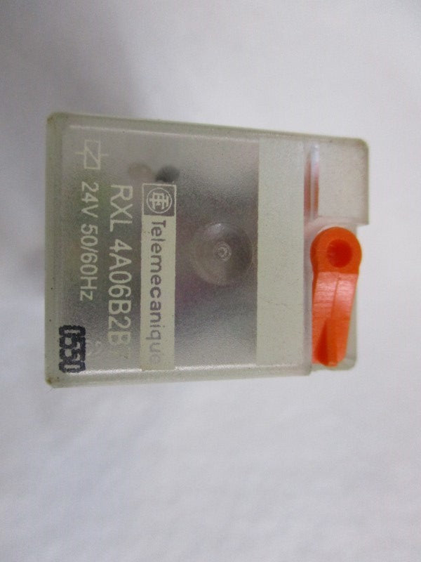 TELEMECANIQUE RXL4A06B2B7 RELAY 24V UNMP