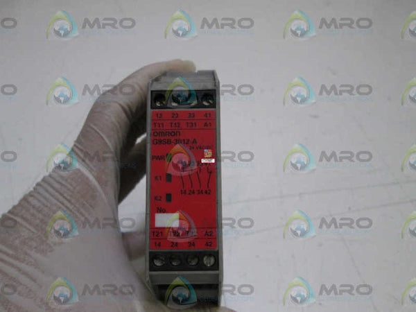 OMRON SAFETY RELAY UNIT G9SB-3012-A 24VAC/DC UNMP